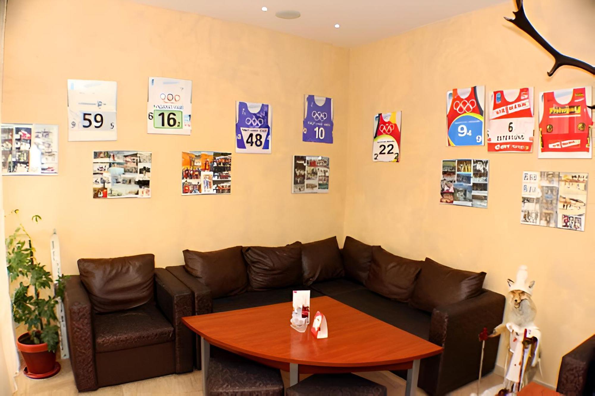 פמפורובו Dafovska Hotel מראה חיצוני תמונה