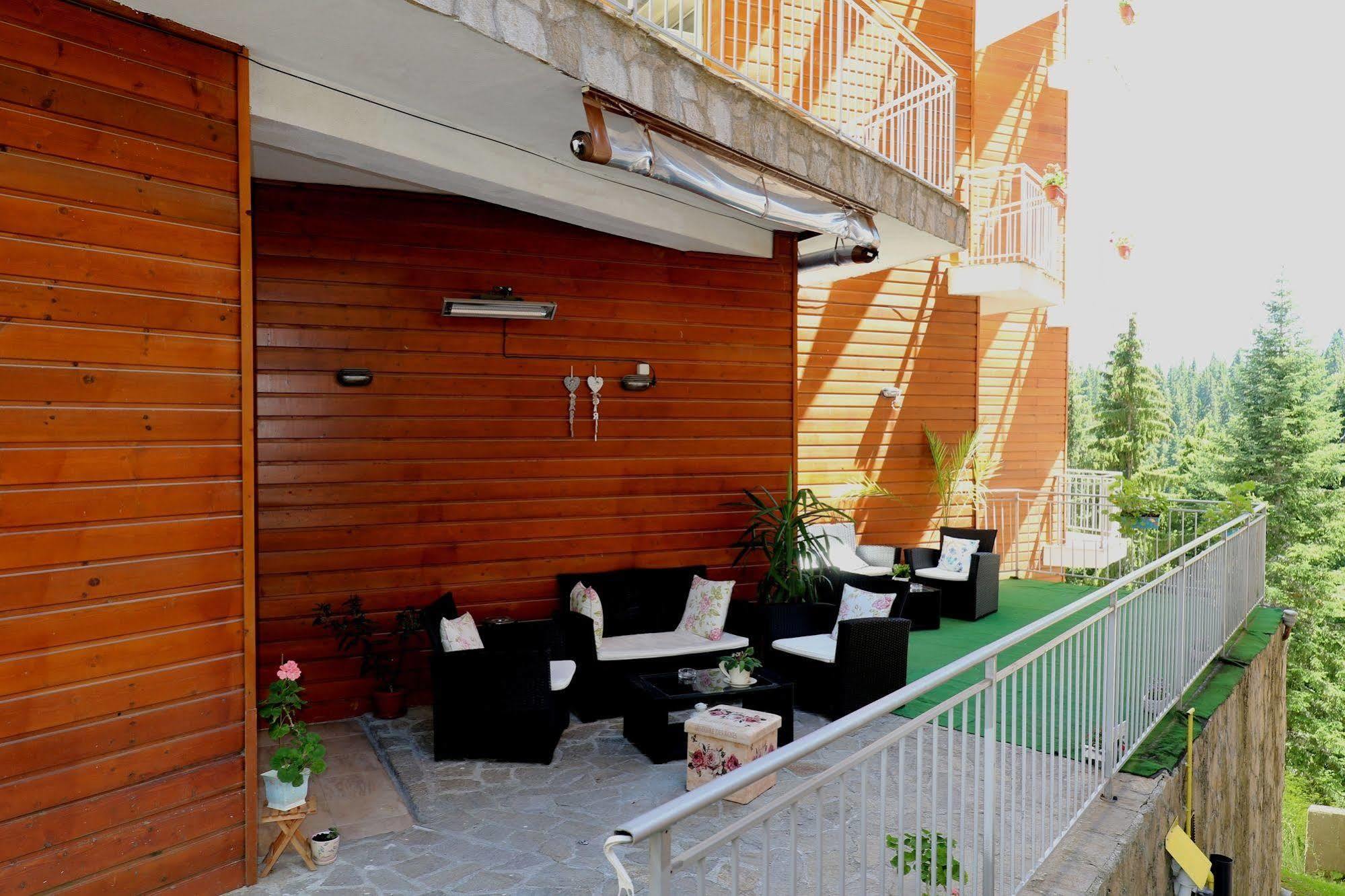 פמפורובו Dafovska Hotel מראה חיצוני תמונה